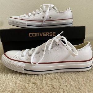 New with box! The Converse® Chuck Taylor® All Star® Leather Ox -white size 7